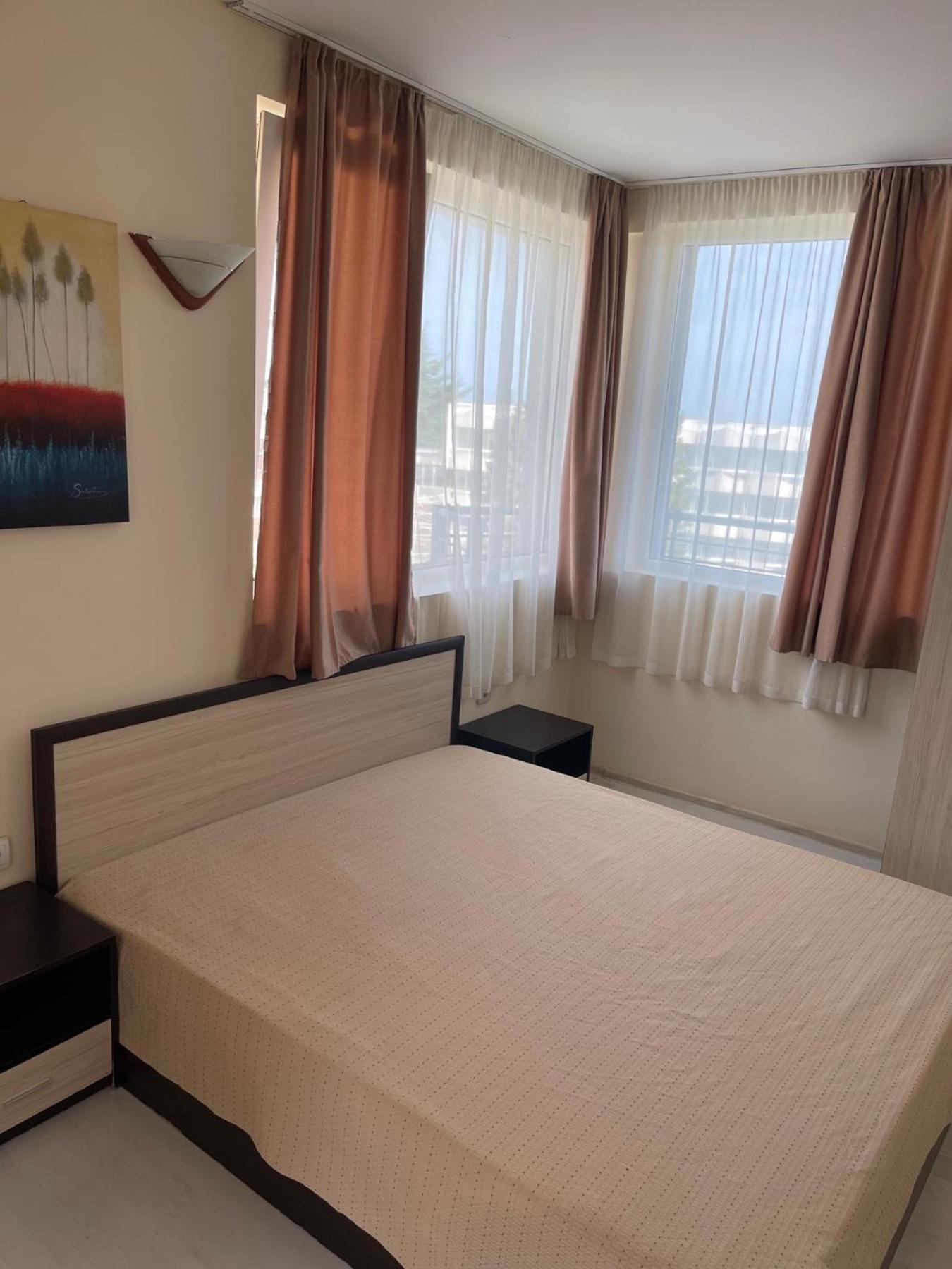 Apartments Danita & Restaurant&Pool Bar Varna Extérieur photo